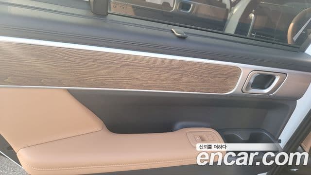 Hyundai Santa Fe 2023 — Şəkil 18/20