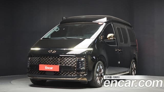 Hyundai Staria 2023 — Şəkil 1/20