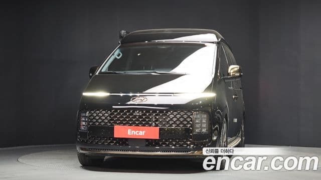 Hyundai Staria 2023 — Şəkil 3/20