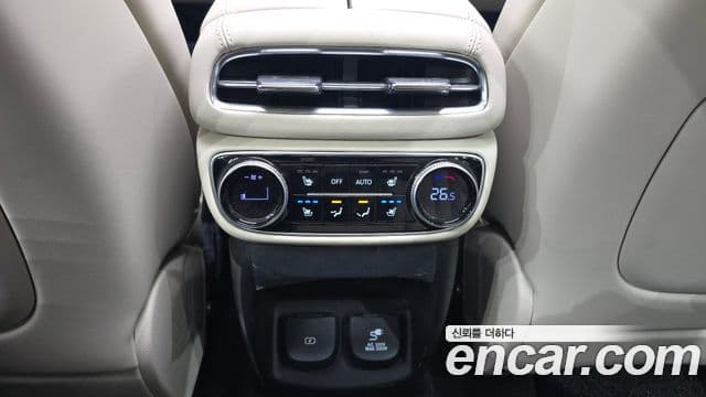 Genesis GV80 2020 — Şəkil 19/20