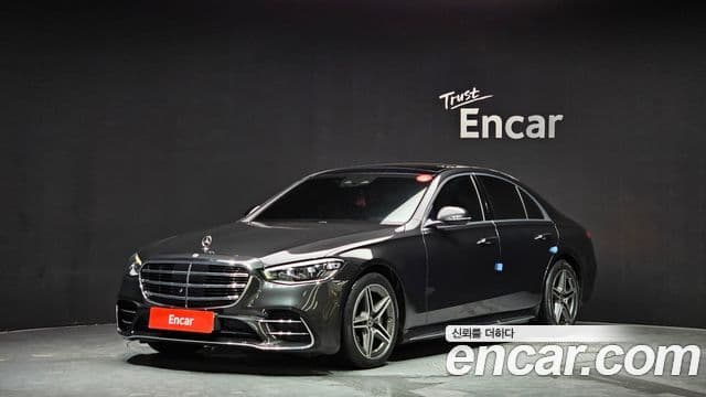 Mercedes-Benz S-Class 2022 — Photo 4/20