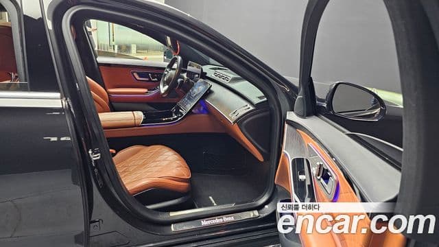 Mercedes-Benz S-Class 2022 — Photo 14/20