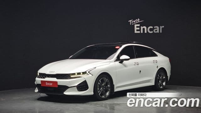 Kia K5 2023 — ფოტო 1/20