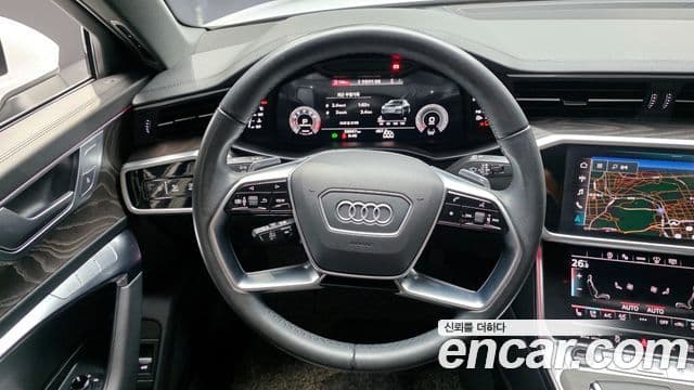 Audi A6 2022 — ფოტო 13/20