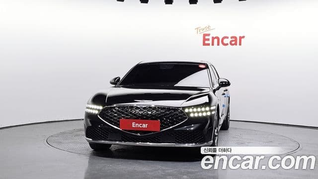 Genesis G90 2022 — Photo 18/20