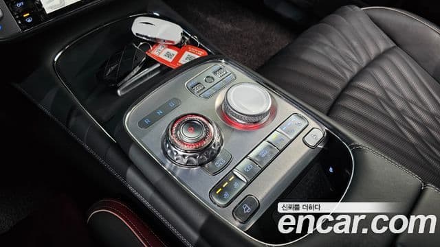 Genesis G90 2022 — Photo 20/20