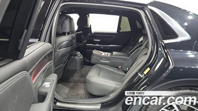 Genesis G90 2022 — Photo 6/20