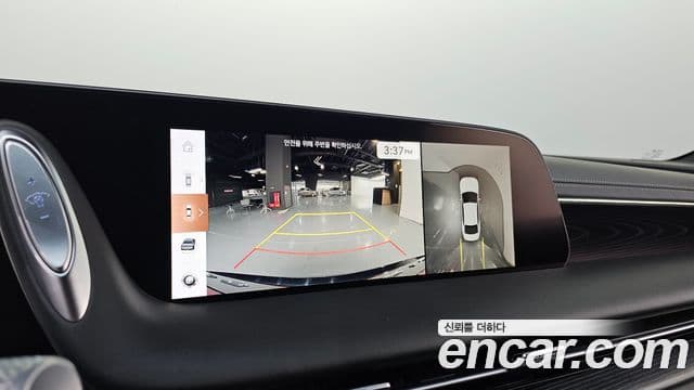 Genesis G90 2022 — Photo 4/20
