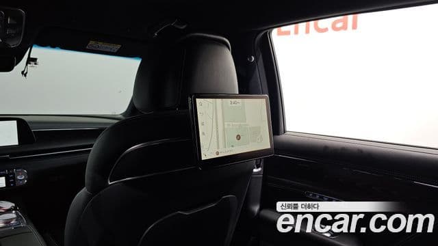 Genesis G90 2022 — Photo 7/20