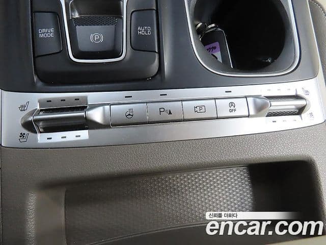 Kia Carnival 2022 — Şəkil 13/20