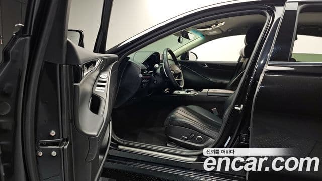 Genesis Electrified G80 2021 — ფოტო 10/20