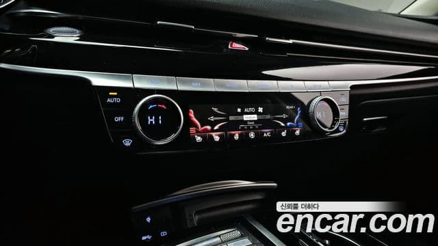 Genesis Electrified G80 2021 — ფოტო 15/20
