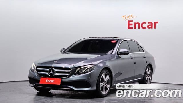 Mercedes-Benz E-Class 2018 — ფოტო 1/20