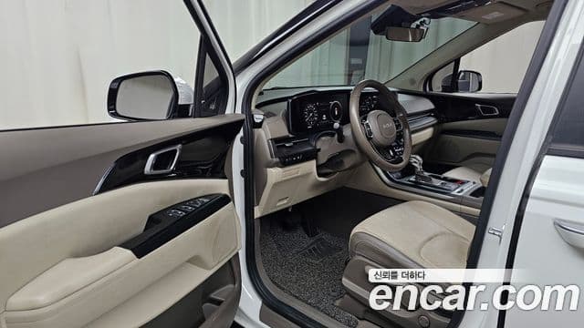 Kia Carnival 2021 — Şəkil 10/20