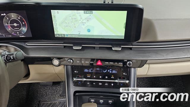 Kia Carnival 2021 — Şəkil 15/20