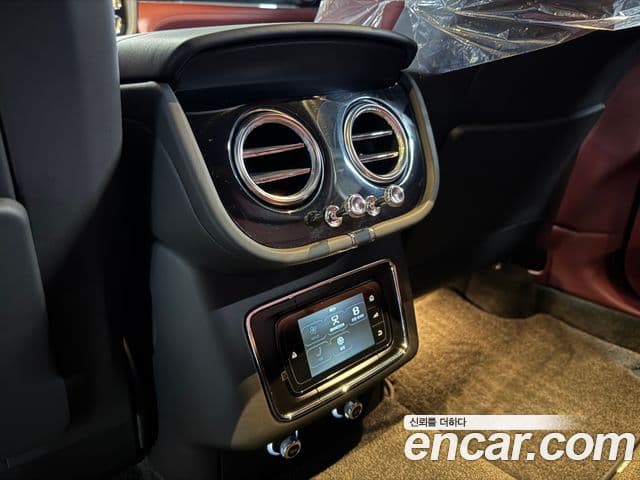 Bentley Bentayga 2020 — Şəkil 16/20