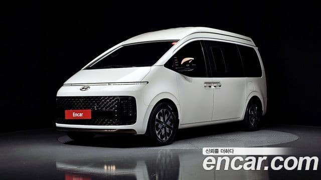 Hyundai Staria 2022 — Şəkil 1/20