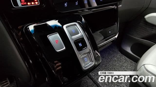 Hyundai Staria 2022 — Şəkil 9/20