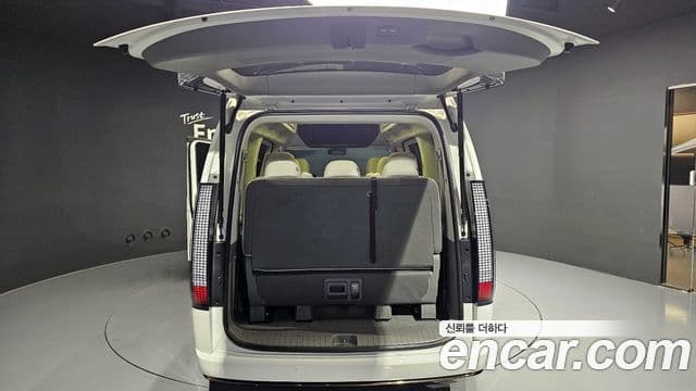 Hyundai Staria 2022 — Şəkil 20/20