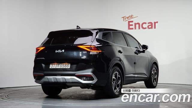 Kia Sportage 2024 — Фото 2/20