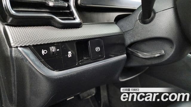 Kia Sportage 2024 — Фото 16/20