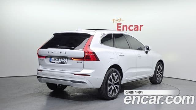 Volvo XC60 2025 — Şəkil 2/20