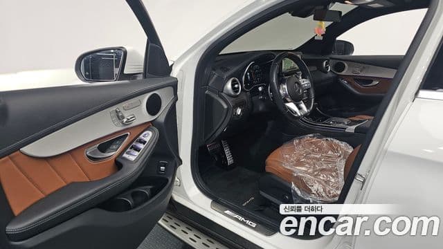 Mercedes-Benz GLC-Class 2023 — ფოტო 8/20