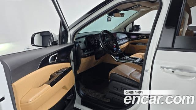 Kia Carnival 2020 — Şəkil 9/20