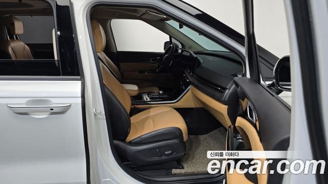 Kia Carnival 2020 — Şəkil 12/20