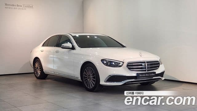 Mercedes-Benz E-Class 2022 — Şəkil 19/19