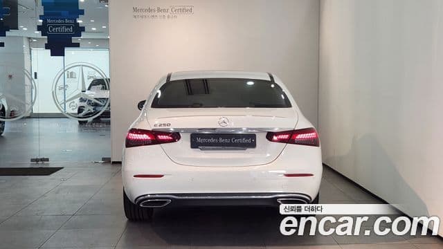 Mercedes-Benz E-Class 2022 — Şəkil 3/19