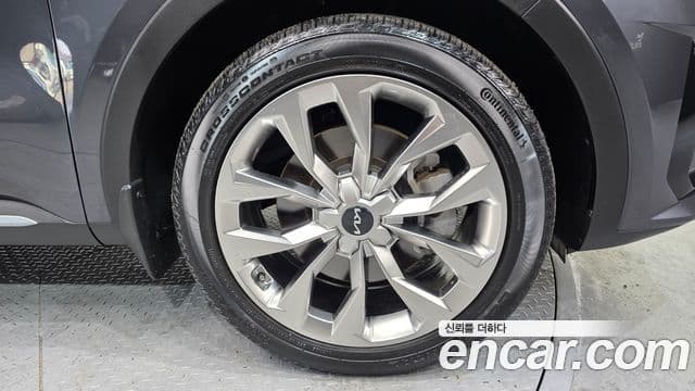 Kia Sorento 2022 — ფოტო 5/20