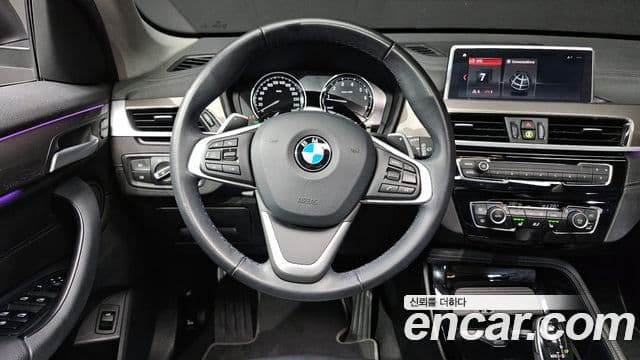 BMW X1 2021 — ფოტო 13/20