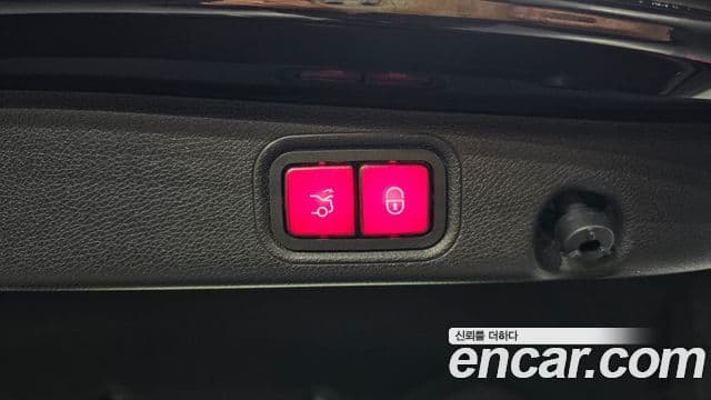 Mercedes-Benz E-Class 2018 — ფოტო 20/20