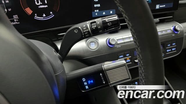 Hyundai Kona Hybrid 2023 — Photo 3/20