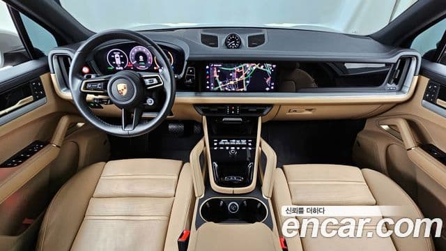 Porsche Cayenne 2024 — ფოტო 7/20