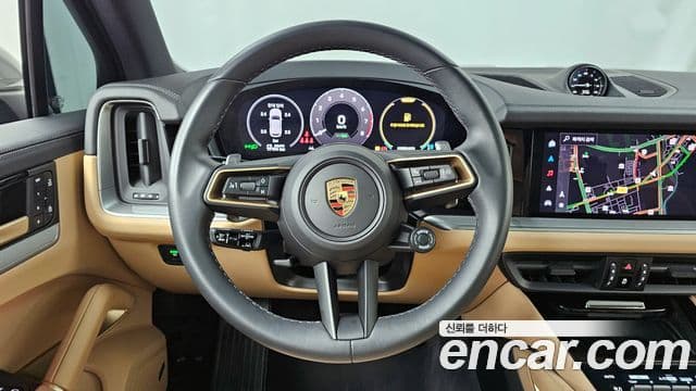 Porsche Cayenne 2024 — ფოტო 13/20