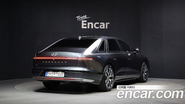Hyundai Grandeur 2023 — Şəkil 2/20
