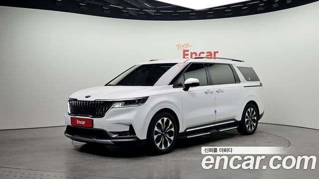 Kia Carnival 2021 — ფოტო 1/20