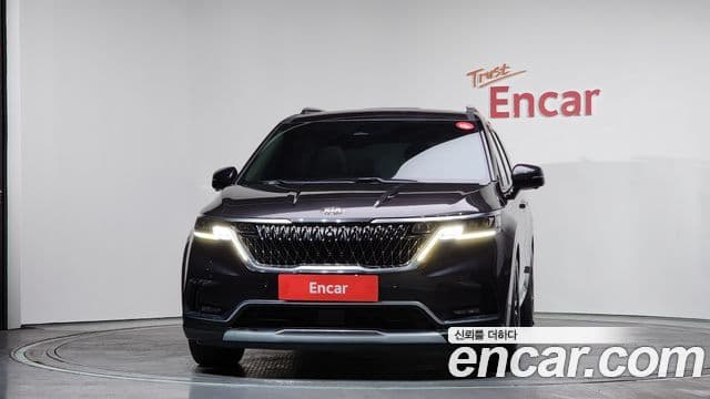 Kia Carnival 2021 — ფოტო 3/20
