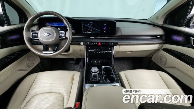 Kia Carnival 2021 — ფოტო 7/20
