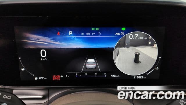 Kia Carnival 2021 — ფოტო 8/20