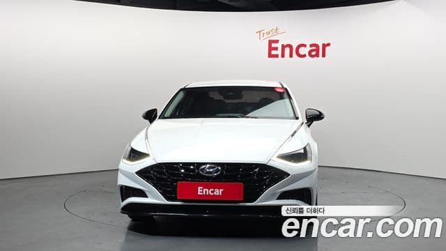 Hyundai Sonata Hybrid 2022 — Photo 3/20