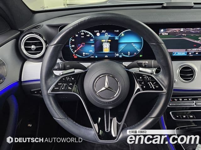 Mercedes-Benz E-Class 2020 — Photo 4/20