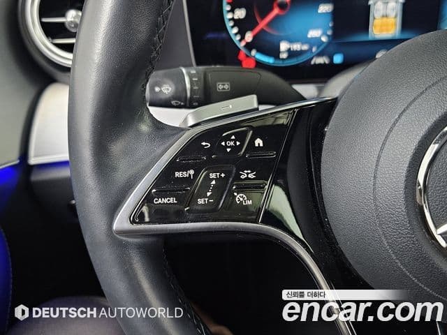 Mercedes-Benz E-Class 2020 — Photo 19/20