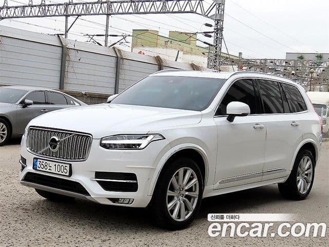 Volvo XC90 2019 — ფოტო 5/20