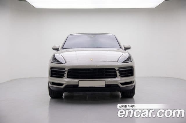 Porsche Cayenne 2020 — Photo 15/20