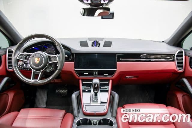 Porsche Cayenne 2020 — Photo 3/20