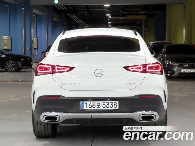Mercedes-Benz GLE-Class 2023 — Photo 7/20