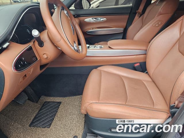 Genesis GV70 2021 — ფოტო 11/20